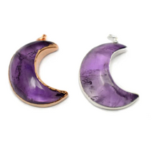 Load image into Gallery viewer, Moony Pendant