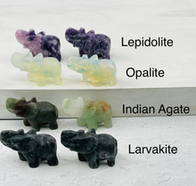 Load image into Gallery viewer, Elly-Phant Stone Carving