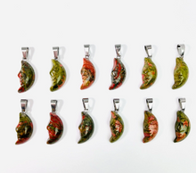 Load image into Gallery viewer, Crescent Moon Pendant
