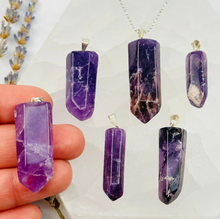 Load image into Gallery viewer, Point Pendant