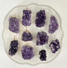 Load image into Gallery viewer, Druzy Amethyst Pendant