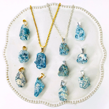 Load image into Gallery viewer, Blue Apatite Pendant