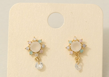 Load image into Gallery viewer, Goli Earrings