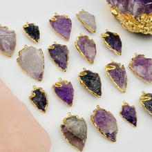 Load image into Gallery viewer, Electro-Arrowhead Healer Pendant