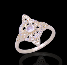 Load image into Gallery viewer, Witchy Knot Ring