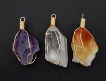 Load image into Gallery viewer, Abundant Healing Pendant
