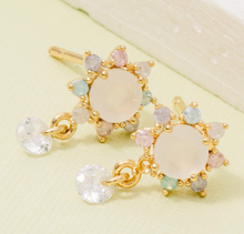Load image into Gallery viewer, Goli Earrings
