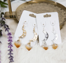 Load image into Gallery viewer, Luna Drop Earring
