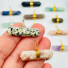 Load image into Gallery viewer, Wire Wrapped Necklace
