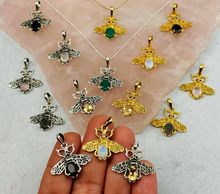 Load image into Gallery viewer, Mystic Bee Necklace
