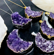 Load image into Gallery viewer, Druzy-Crescent Moon Pendant
