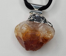 Load image into Gallery viewer, Velvet Citrine Necklace
