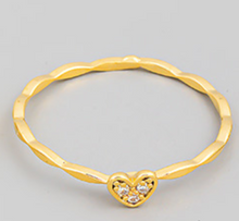 Load image into Gallery viewer, Heart Ring Set
